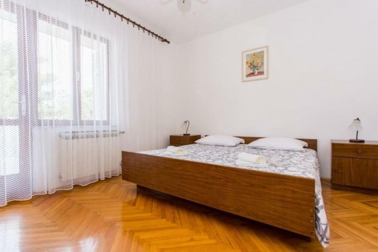 Apartman Morozin Šilo Esterno foto